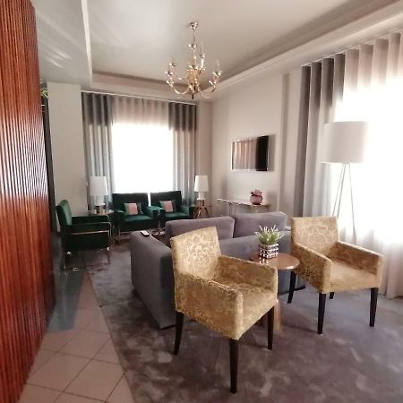 מלון לוסו Residencial Imperial מראה חיצוני תמונה