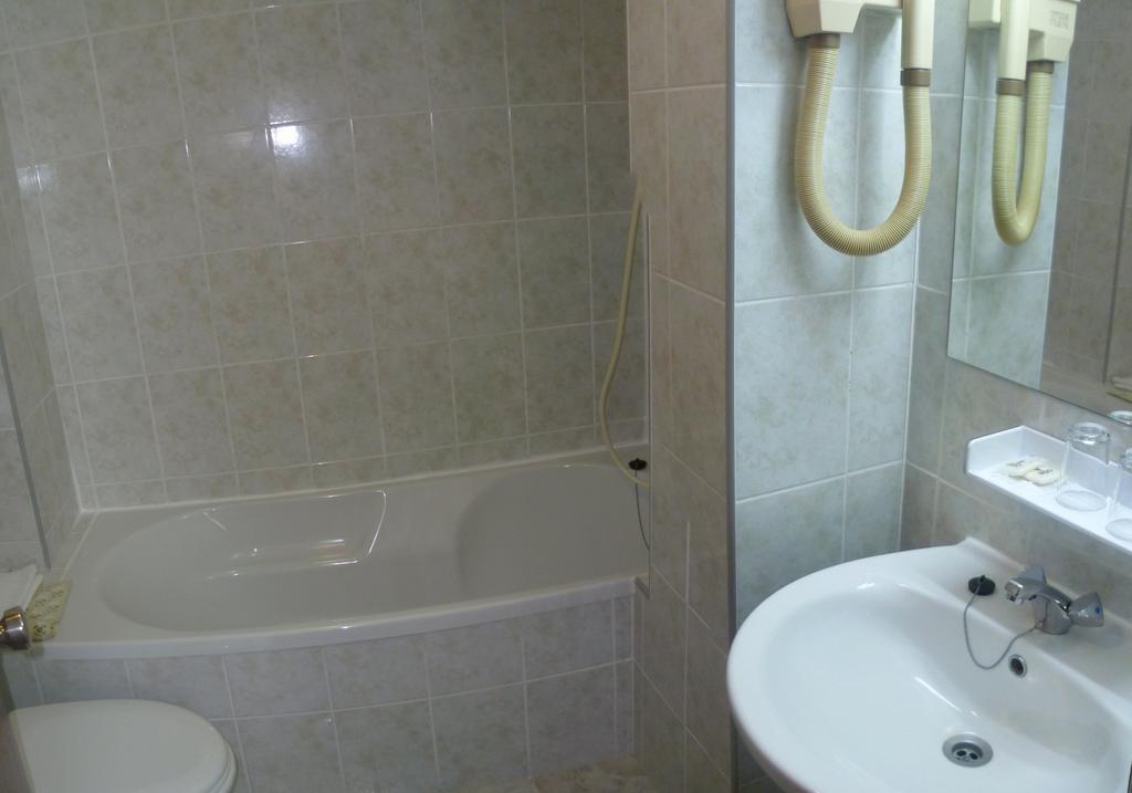 מלון לוסו Residencial Imperial חדר תמונה