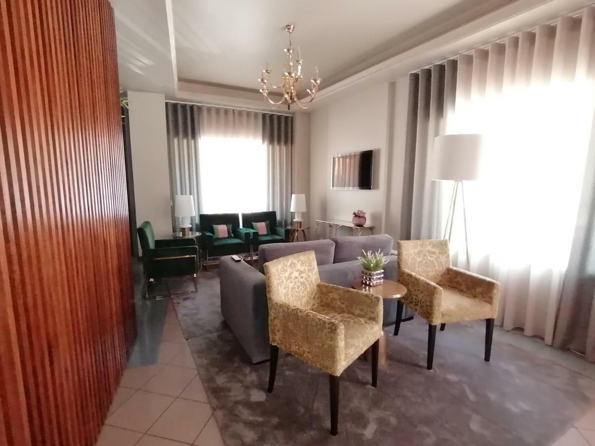 מלון לוסו Residencial Imperial מראה חיצוני תמונה