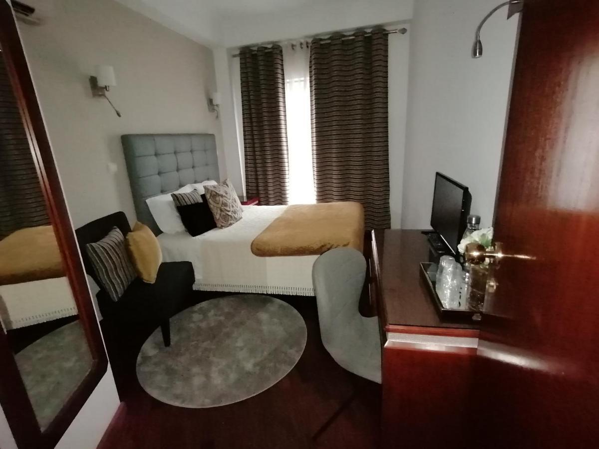 מלון לוסו Residencial Imperial מראה חיצוני תמונה